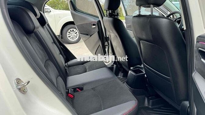 Mazda 2 Sedan 1.5 Luxury 2025 Trắng