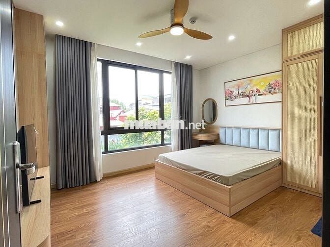 VIP!! Cầu giấy,2n1k cho thuê thoáng mới xây giặt riêng máy chiếu