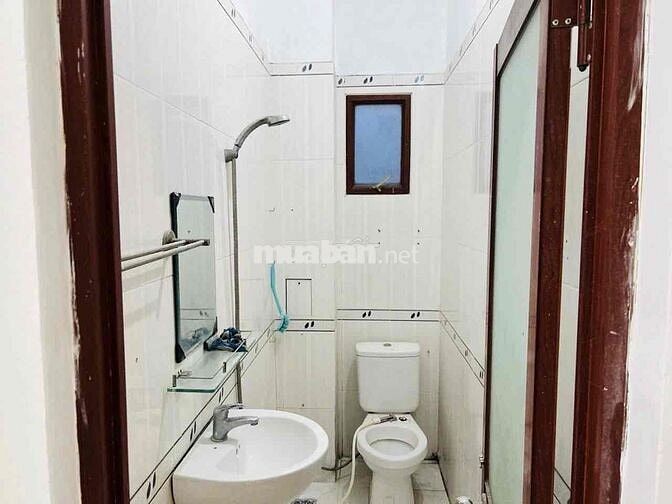 🌺Cần bán nhà giá rẻ hẻm xe hơi đường số 1 nối dài - phường An lạc . BT