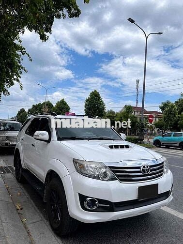 Toyota Fortuner 2016 Dầu Số sàn Trắng