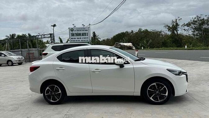 Mazda 2 Sedan 1.5 Luxury 2025 Trắng