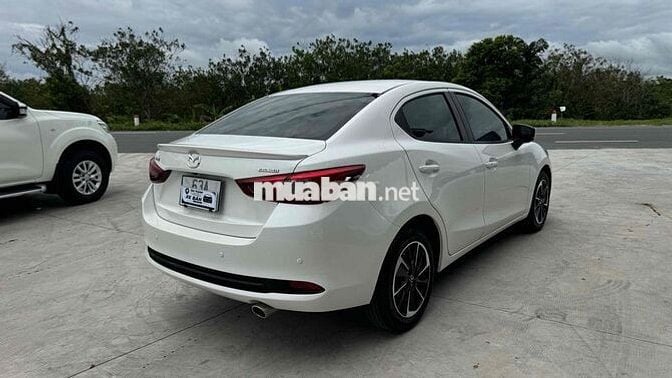 Mazda 2 Sedan 1.5 Luxury 2025 Trắng