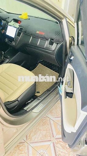 Kia Cerato 2018 Số tự động Vàng cát
