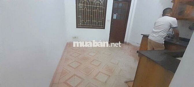 Nhà nguyên căn 5T 6N gần Hoàng Quốc Việt, ô tô phân lô, chỉ 14.5 triệu