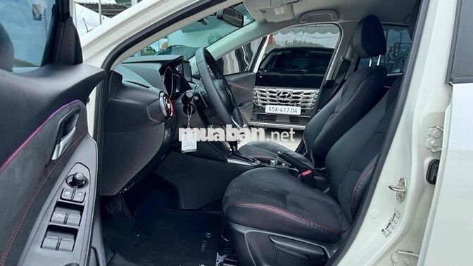Mazda 2 Sedan 1.5 Luxury 2025 Trắng
