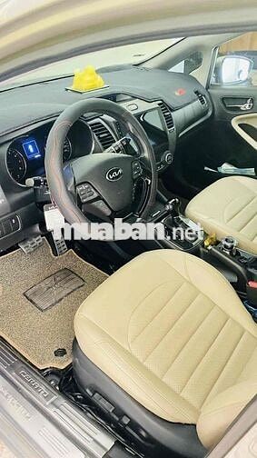 Kia Cerato 2018 Số tự động Vàng cát