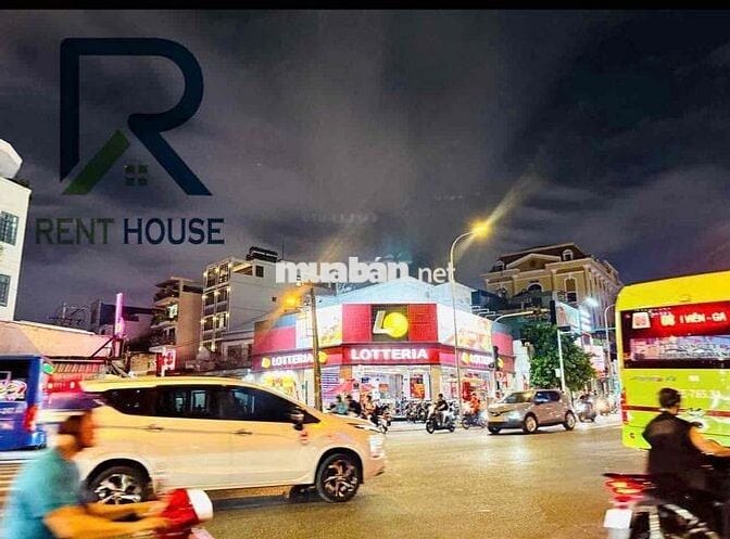 Cho Thuê Nhà Góc 2 Mặt Tiền Bạch Đằng Với Phan Tru Chinh, Bình thạnh
