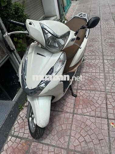 Honda Lead 2014 Trắng-Vàng
