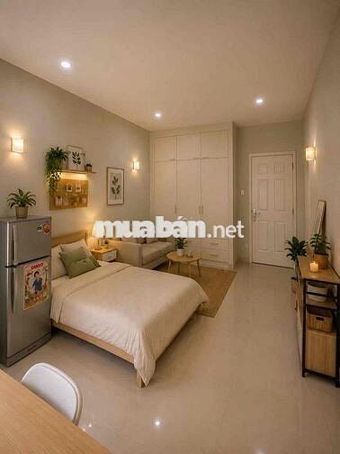 Căn Studio ban công rộng nhìn ra vườn của căn biệt thự