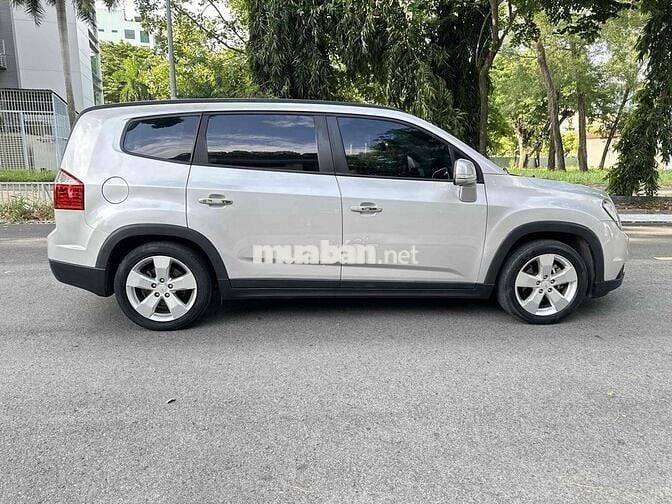 Chevrolet Orlando 2016 Tự động Bạc