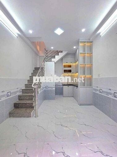 🔥🔥🔥nhà bán 2 lầu,  ngay cầu Phú Xuân Huỳnh Tấn Phát🔥🔥🔥