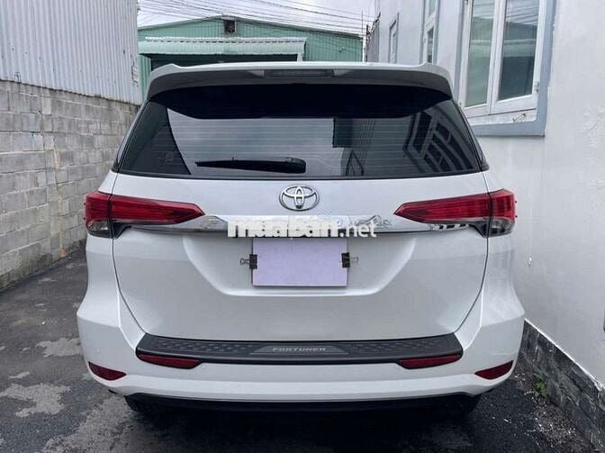 Toyota Fortuner 2024, sơn zin 100%, 22 ngàn km