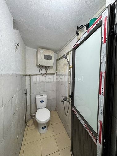 Chính chủ cho thuê nhà riêng 40m2 mới, gần ga Trần Quý Cáp 