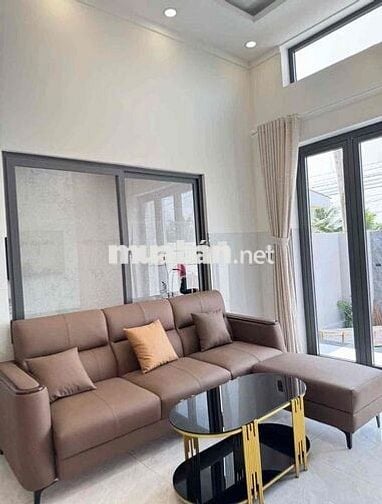 Chủ ngộp, giảm 200 triệu, bán nhanh căn cấp 4 mới xây, có 3 phòng ngủ