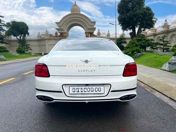 Bentley Flying Spur First Edition 2021 Trắng