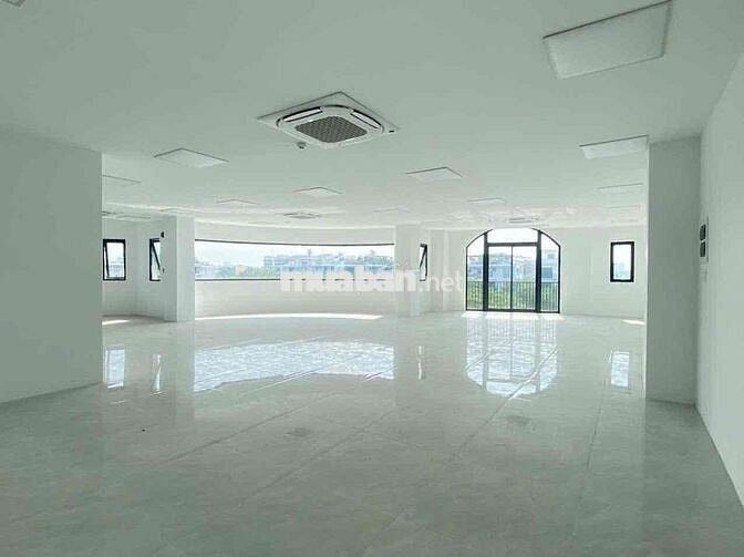 🔥 SIÊU PHẨM CHO THUÊ CĂN GÓC 2 MẶT TIỀN –VỊ TRÍ ĐẸP TẠI VẠN PHÚC CITY