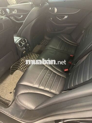 Mercedes-Benz C300 AMG 2019 W205 Facelift Đen