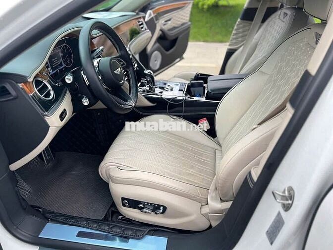 Bentley Flying Spur First Edition 2021 Trắng