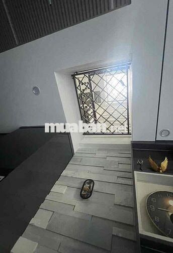 256 CHO THUÊ NHÀ 3 TẦNG XÂY MỚI 96M² – 3PN 4WC, SÂN Ô TÔ 20M²