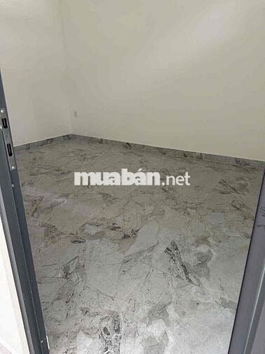 CHO THUÊ NHÀ BÀ ĐIỂM 5x28m Hợp làm vp cty . Bán olay . may mặt , cắt v