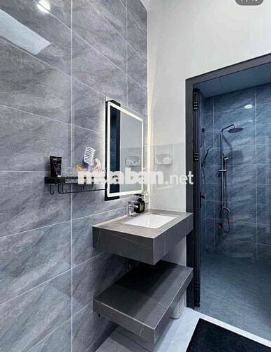 Chủ ngộp, giảm 200 triệu, bán nhanh căn cấp 4 mới xây, có 3 phòng ngủ