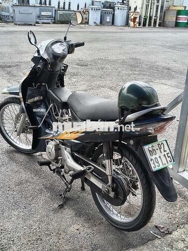 Suzuki Smart Revo Xanh đen