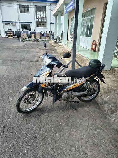 Suzuki Smart Revo Xanh đen