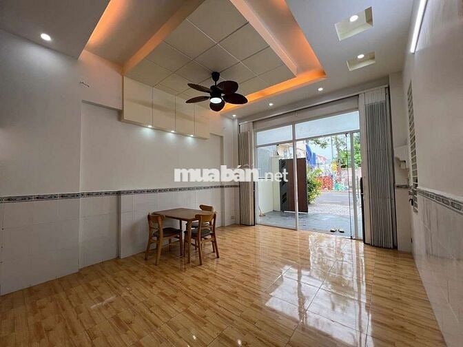 Cho thuê nhà mặt tiền Đồng Văn Cống