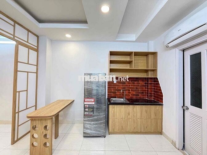 Lợi nhuận: 25tr ... sang rẽ ( HD zin 6 năm ). Nhà mặt tiển