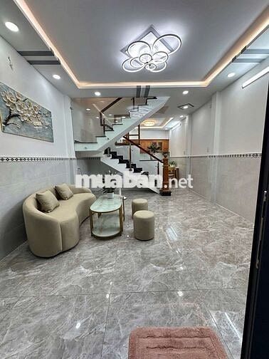 Bán Nhà Lê Văn Quới, 40m2, 4x10m, 2 Tầng, 2 PN, HXH, Giá chỉ 4 tỷ xíu
