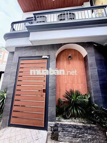 Bán nhà Huỳnh Tấn Phát 196m2 8PN,8WC cho thuê có dòng tiền 50tr/ thang