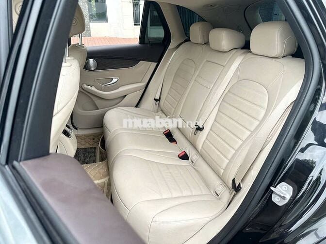 Mercedes-Benz GLC 200 4Matic 2020 Đen