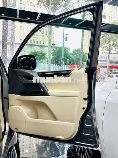Lexus LX570 2016 Xám Nhập chính hãng