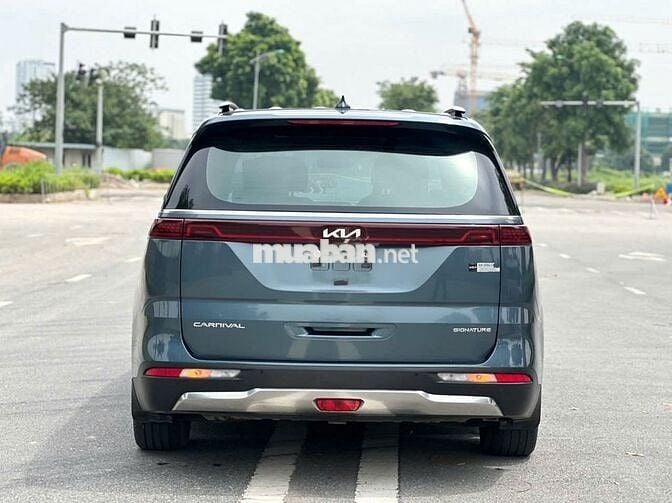 Kia Carnival Signature 2024 Xanh/Nâu 7 chỗ