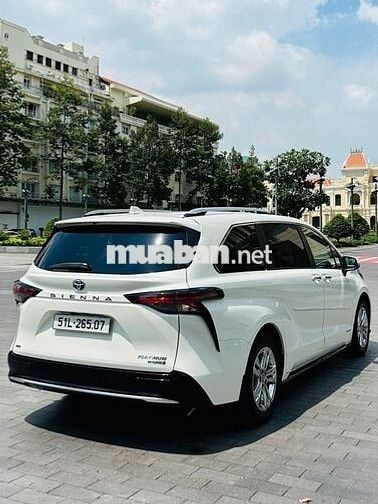 Toyota Sienna 2.5 Premium Hybrid nhập Mỹ  mới 99%