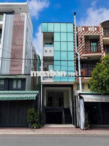 Mặt tiền Chợ Lớn Q6, DT: 4x21, Hầm + 4 tầng, Giá 17,5 tỷ