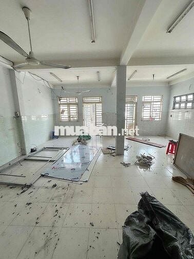 Nhà [ 8x 12] 2 lầu thông suốt 3tolet ,khu kênh Nước Đen,Bình Tân