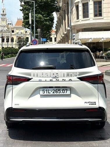 Toyota Sienna 2.5 Premium Hybrid nhập Mỹ  mới 99%