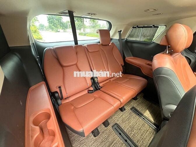 Kia Carnival Signature 2024 Xanh/Nâu 7 chỗ