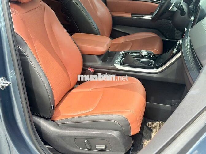 Kia Carnival Signature 2024 Xanh/Nâu 7 chỗ