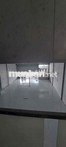 🏭 CHO THUÊ KHO XƯỞNG 8x25 – BÀ ĐIỂM - TPHCM – 12 TRIỆU/THÁNG 📍 Vị trí: