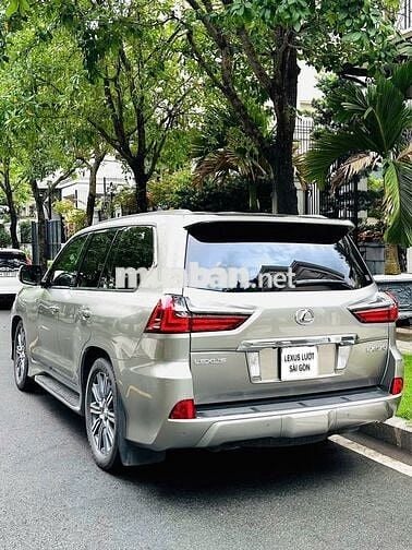 Lexus LX570 2016 Xám Nhập chính hãng
