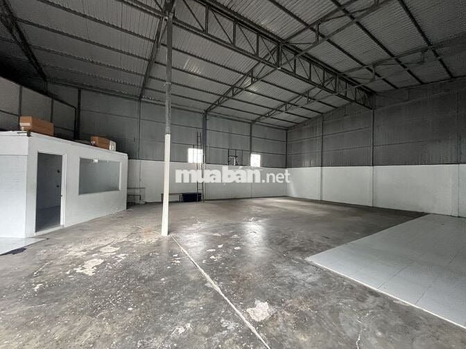 CHO THUÊ XƯỞNG 250M MẶT TIỀN NGUYỄN HỮU CẢNH ĐÔNG HOÀ DĨ AN