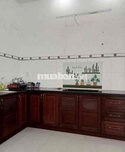 Cho thuê nhà trệt lầu gần sân vận động Đông Hòa