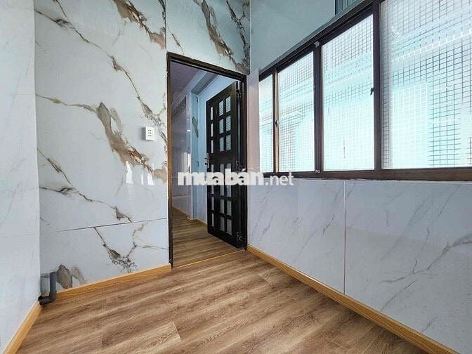 STUDIO FULL NT - CỬA SỔ TRỜI - NGAY HOÀNG HOA THÁM