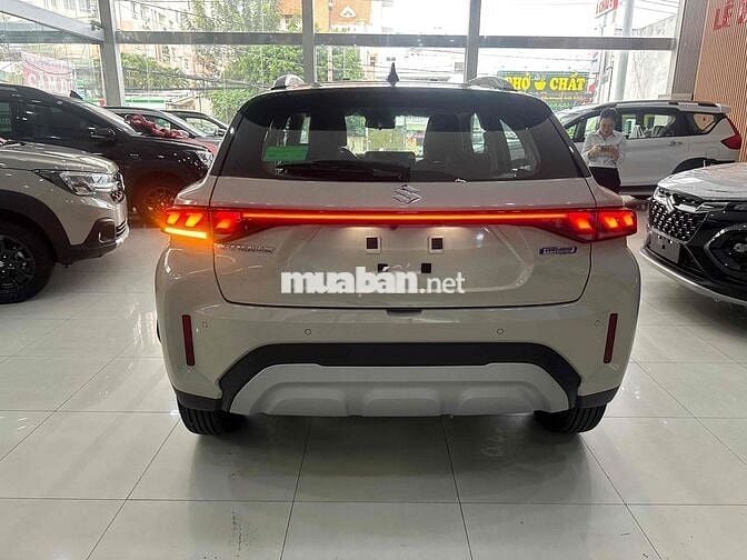 Suzuki Fronx Plus cao cấp 2026 Trắng