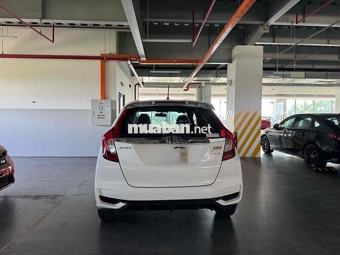 Honda Jazz 2018 Trắng 21.300 km
