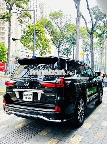 Lexus LX570 Super Plus 2016 40.000km Đen