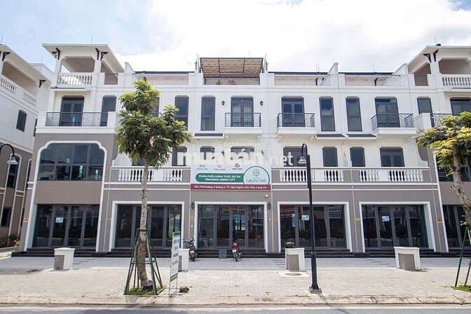 Cho thuê shophouse đẹp tại Imperia Grand Plaza Đức Hòa, 110m2