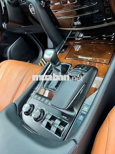Lexus LX570 Super Plus 2016 40.000km Đen